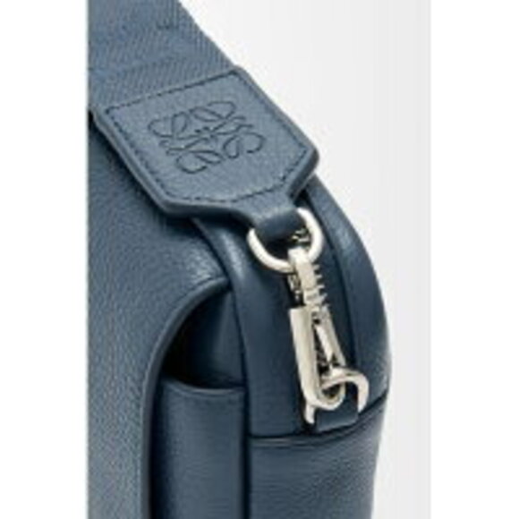 LOEWE Pebble Messenger Bag Indigo - Picture 5 of 5